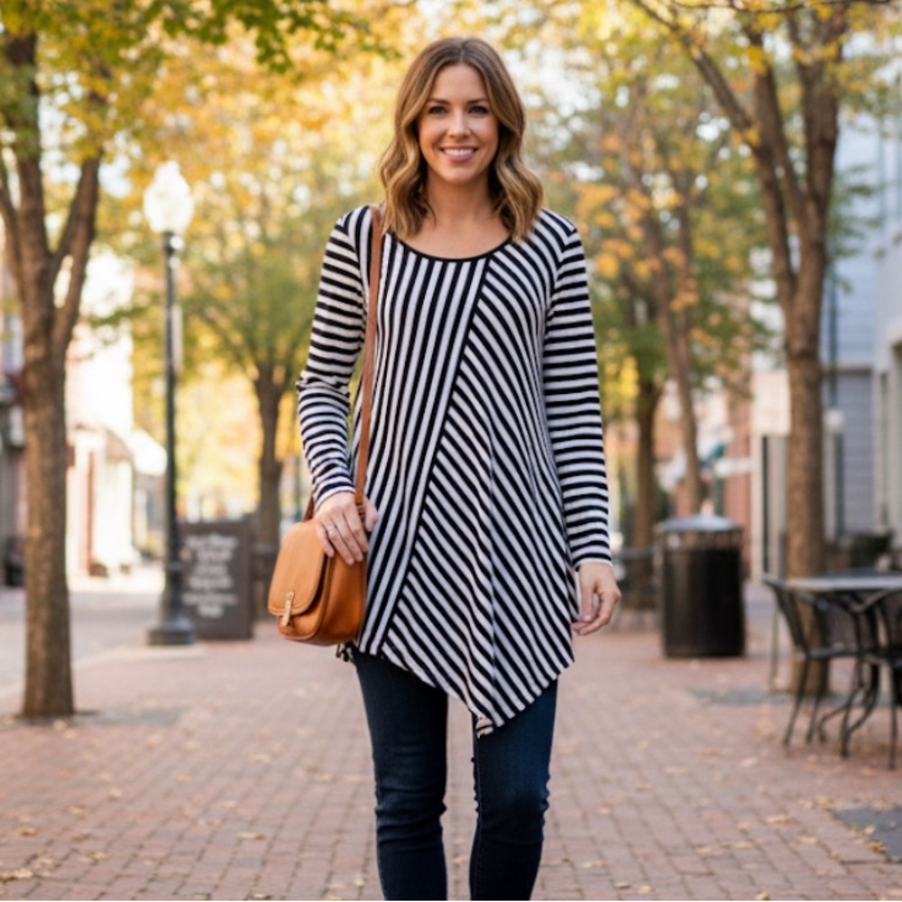 Cable &Gauge Minimalist Monochrome Tunic Asymmetrical Mixed Stripe L Lightweight